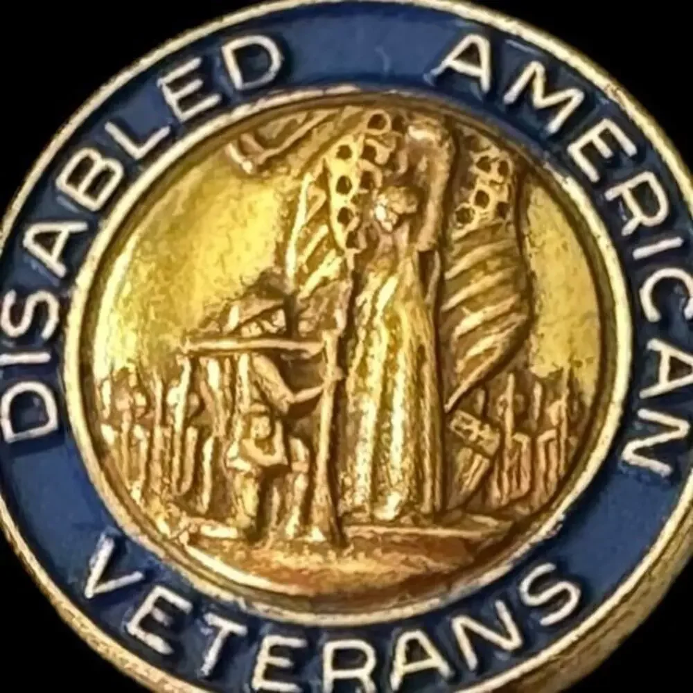 Vintage Disabled American Veterans Enamel Gold Tone Screw Back Pin